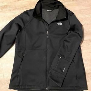 North Face windwall jacket size XL